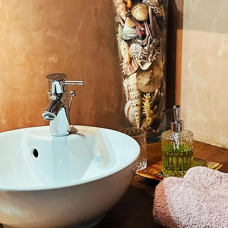 Casaluna, Climatisee Dans Maison De Village * 소타